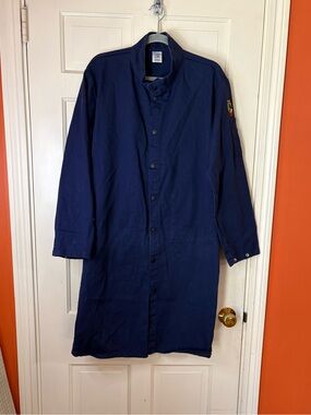 Black Stallion 42” FN9-42C FR Navy Welding Jacket Size Medium